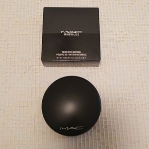 MAC Give Me Sun! Skinfinish Natural